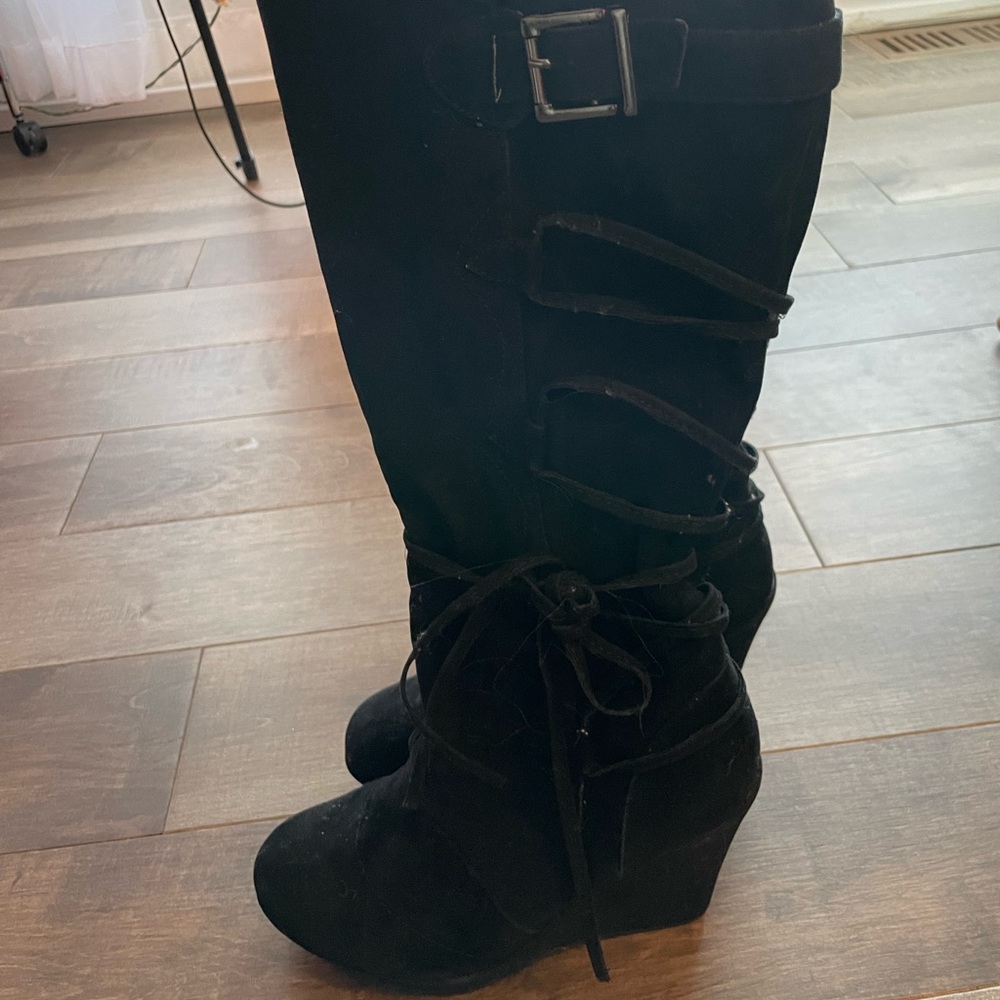 High knee wedge boots
